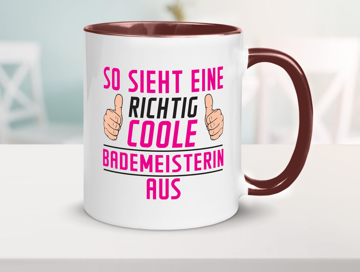 Richtig Coole Bademeisterin | Schwimmmeisterin Geschenk Humor Geschenkidee Tasse