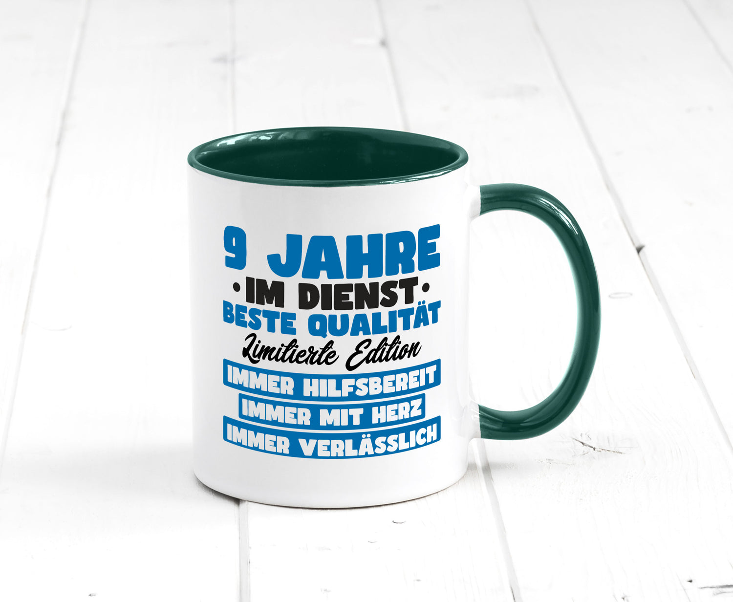 9 Jahre im Dienst | Jubiläum Arbeit v7 lustig Kollegen Büro Geschenk Tasse