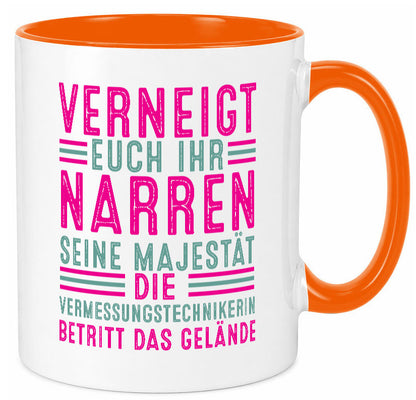 Verneigt euch: Vermessungstechnikerin | Techniker Humor Geschenkidee Tasse