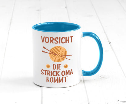 Vorsicht, Strickoma kommt | Wolle Stricknadeln Humor Familie Geschenkidee Tasse
