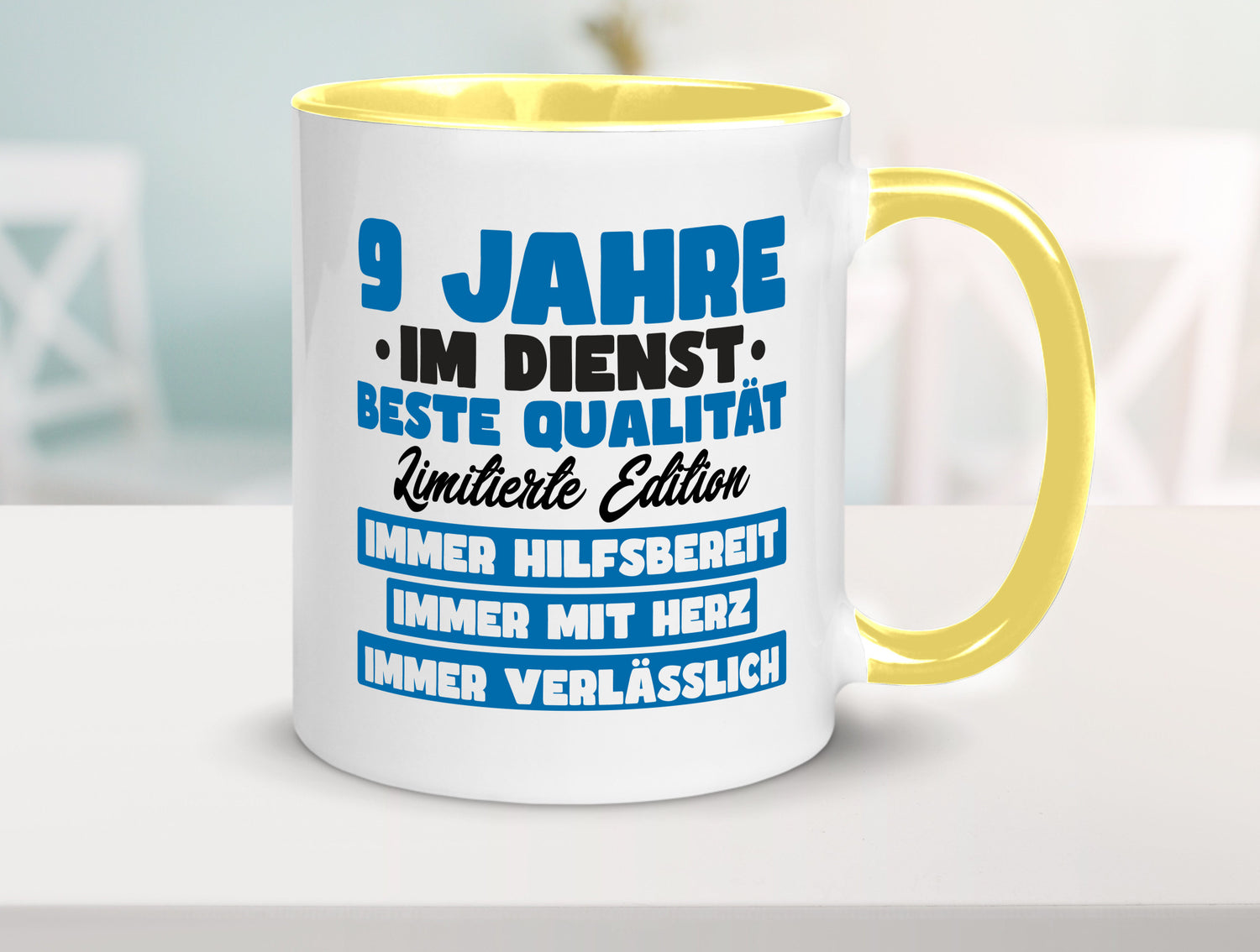 9 Jahre im Dienst | Jubiläum Arbeit v7 lustig Kollegen Büro Geschenk Tasse