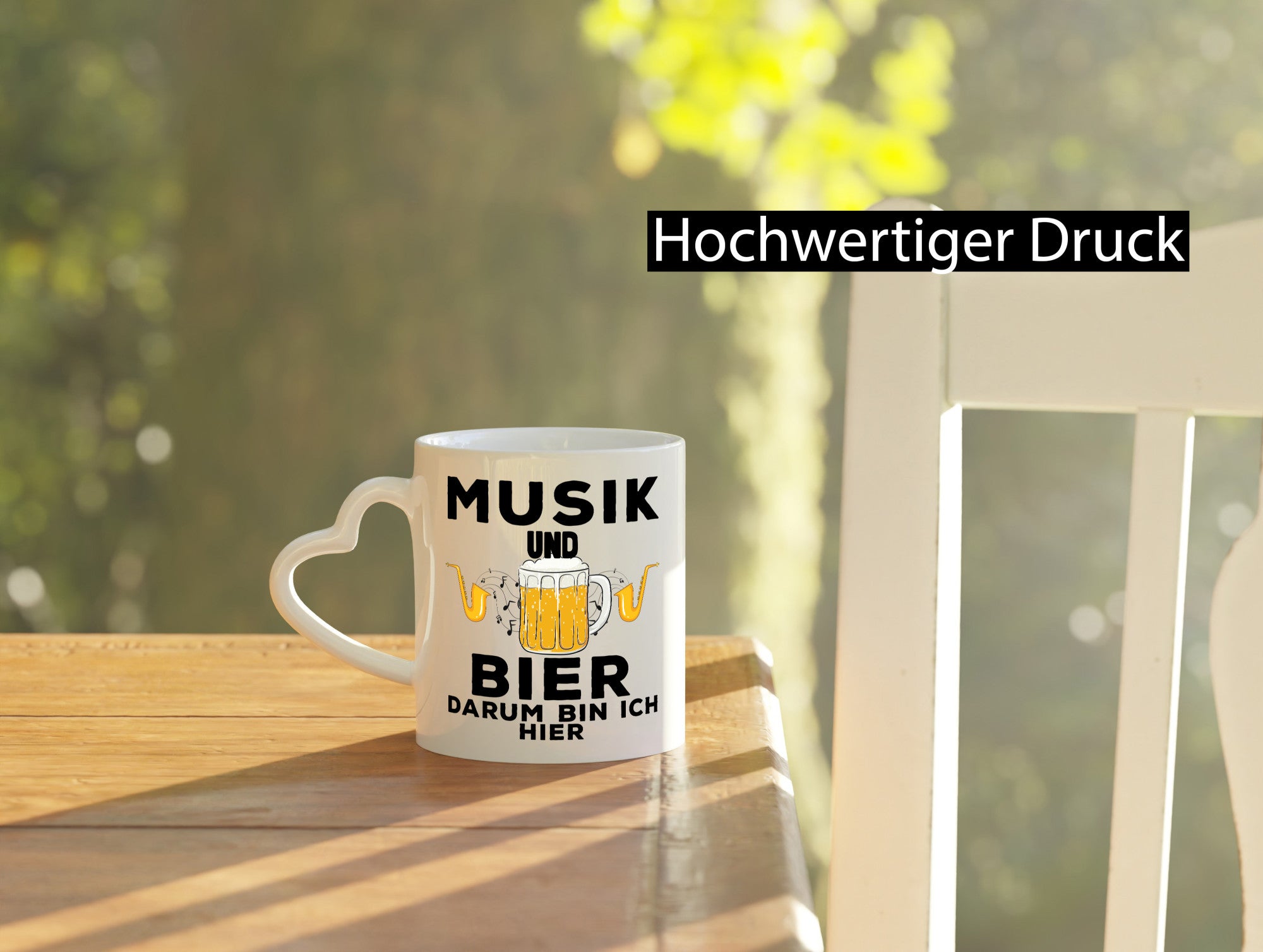 Musik und Bier darum bin ich hier | Party Freunde Humor Geschenkidee Tasse