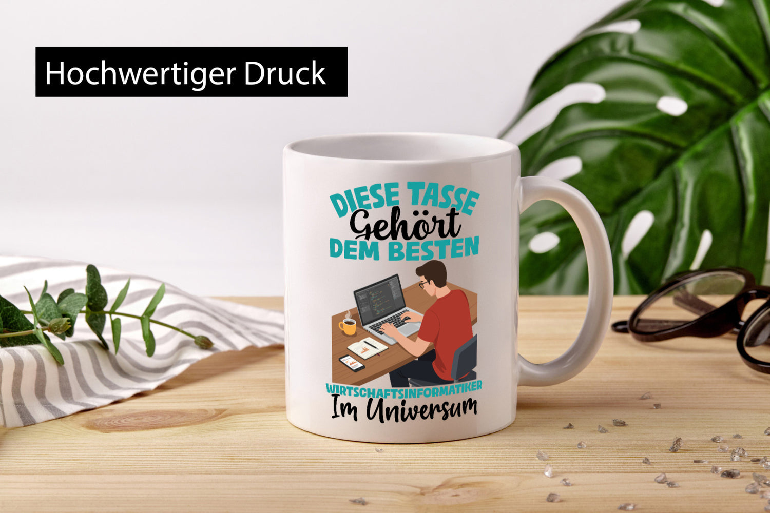 Im Universum: Wirtschaftsinformatiker | Informatik Humor Geschenkidee Tasse