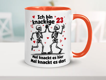 23. Geburtstag | Knackige 23 Ich bin alt lustiger Spruch Geschenk Geschenkidee