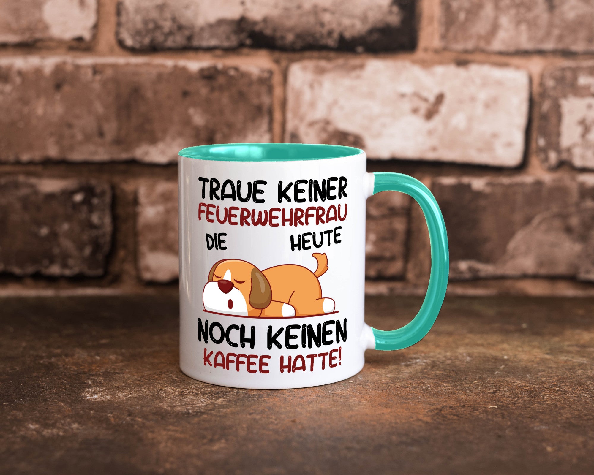 Traue keiner Feuerwehrfrau | Feuerwehr lustig Humor Geschenkidee Geschenk Tasse