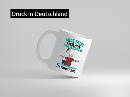 Im Universum: Physiotherapeutin lustiger Spruch Geschenk Humor Geschenkidee