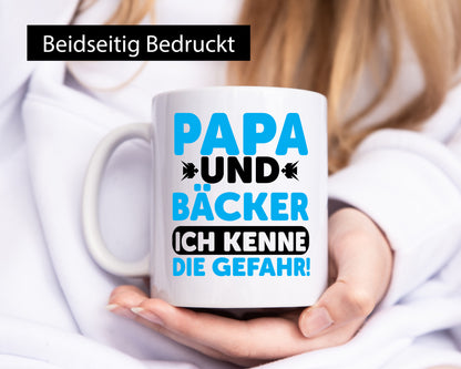 Papa und Bäcker ich kenne die Gefahr | Vatertag Geschenkidee Familie Humor Tasse