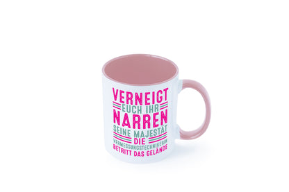 Verneigt euch: Vermessungstechnikerin | Techniker Humor Geschenkidee Tasse