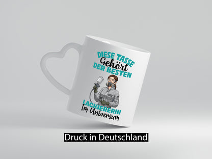 Im Universum: Lackiererin | lackieren Geschenk Humor Geschenkidee lustiger