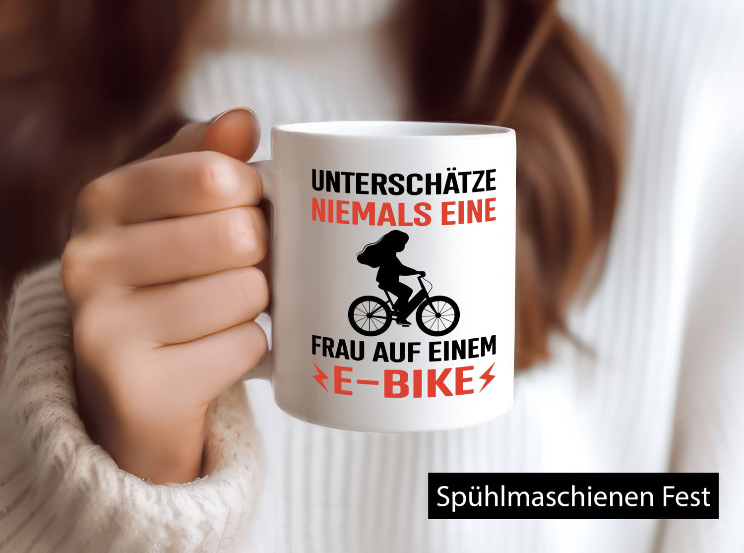 Alte Frau auf dem E-Bike | Fahradfahren Geschenk Humor Geschenkidee lustiger