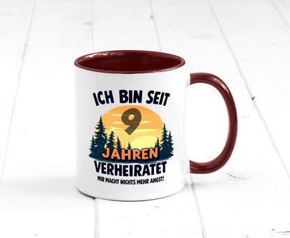 Ich bin Verheiratet | 9. Hochzeitstag Ehepaar v2 Geschenkidee Humor Tasse
