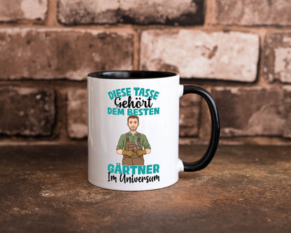 Im Universum: Gärtner | Gartenbau Geschenkidee Humor Tasse