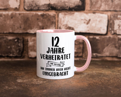 12 Jahre Verheiratet, immer noch am Leben! Geschenkidee Humor Tasse