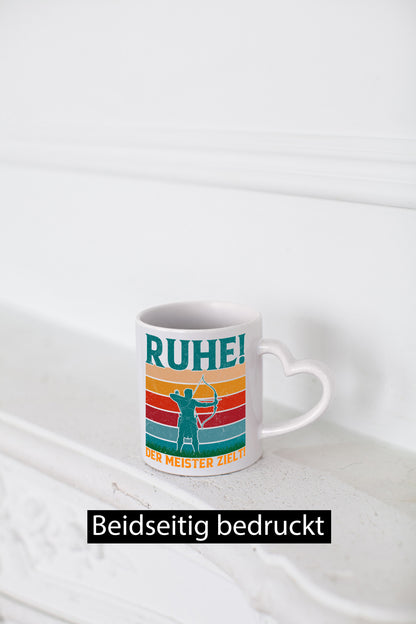Ruhe der Meister Zielt | Bogenschießen Bogenschütze Geschenkidee Humor Tasse