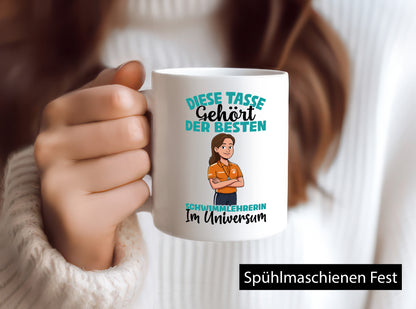 Im Universum: Schwimmlehrerin | schwimmen Lehrer lustig Humor Geschenkidee
