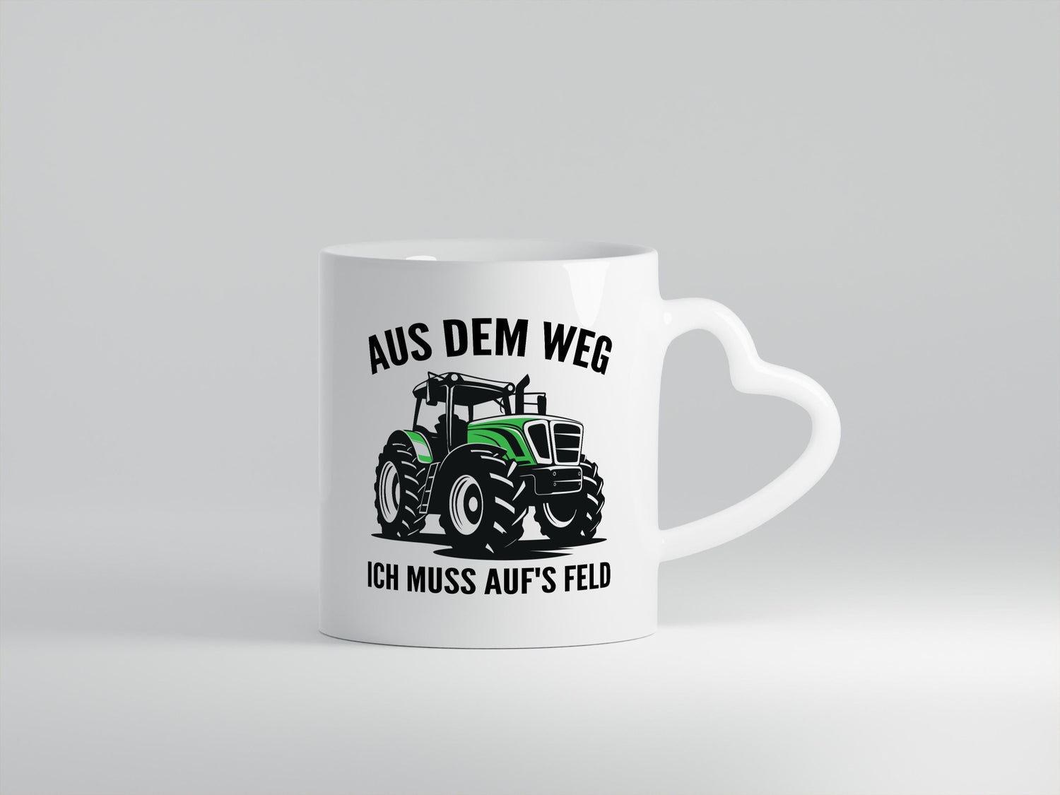 Aus dem weg ich muss aufs Feld | Traktor Bauer v2 Humor Geschenkidee Tasse