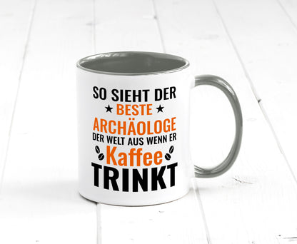 Kaffee trinkt: Archäologe | Archäologie Forscher lustig Humor Geschenkidee