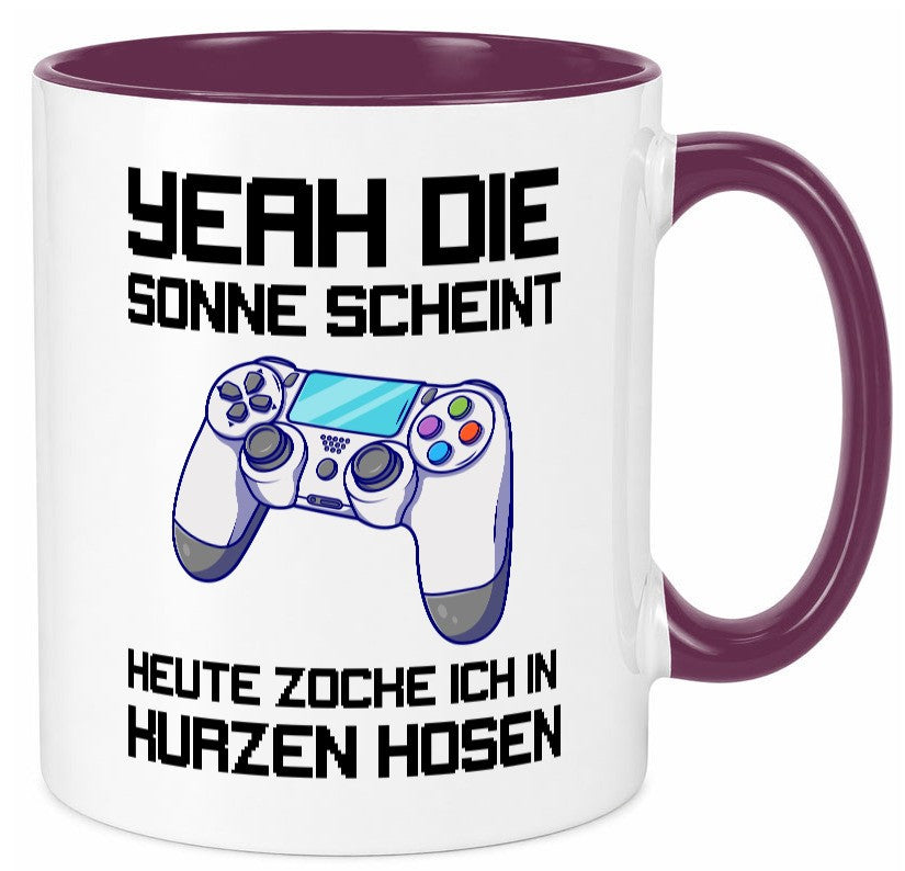 Zocken in kurzen Hosen | Gamer Tasse Statement Humor Geschenkidee