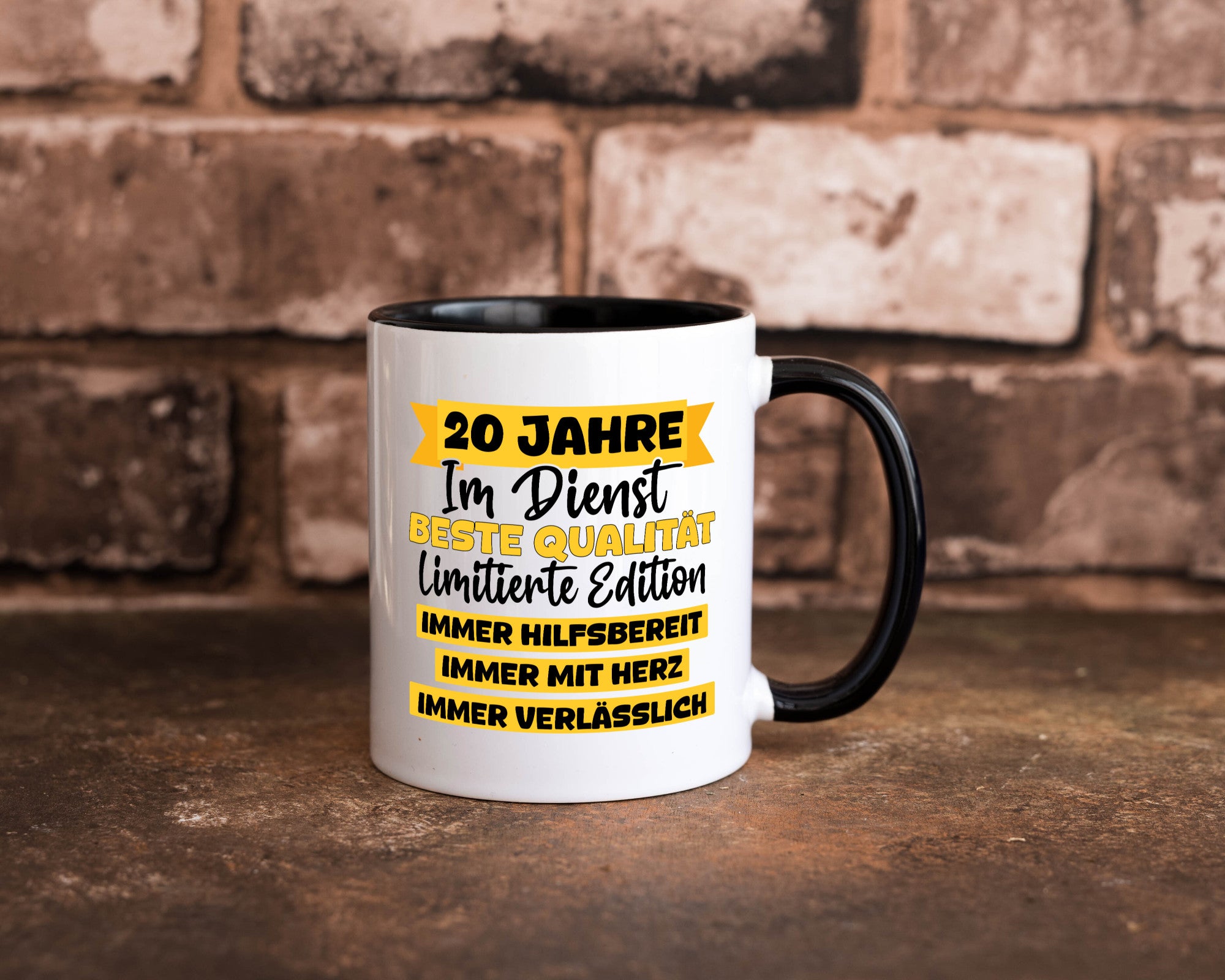 20 Jahre im Dienst | Jubiläum Arbeit v8 Geschenkidee Kollegen Büro Humor Tasse