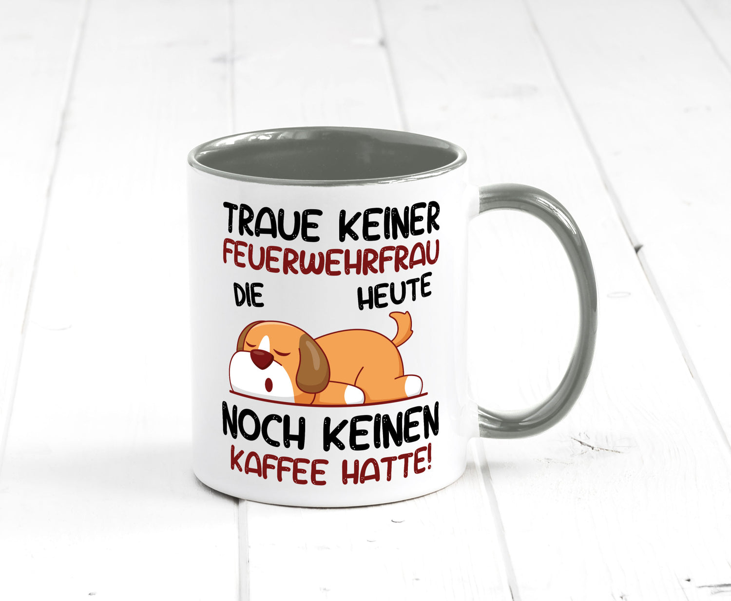 Traue keiner Feuerwehrfrau | Feuerwehr lustig Humor Geschenkidee Geschenk Tasse
