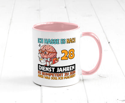 28 Dienstjahre | Arbeit Kompetent Geschenkidee Kollegen Büro Humor Tasse
