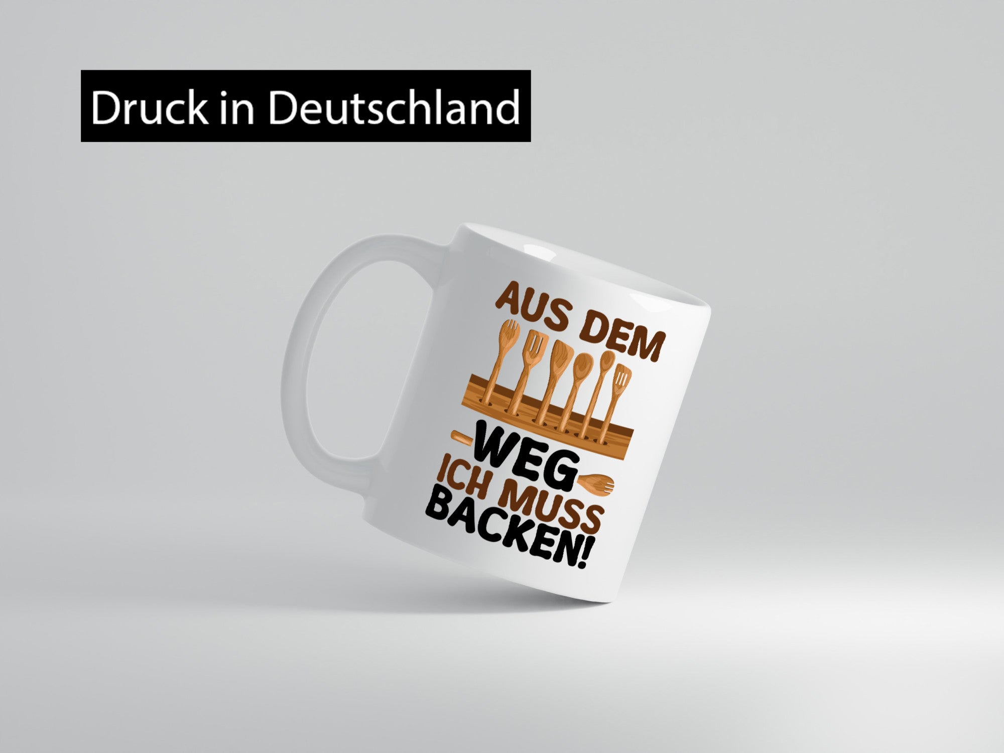 Aus dem weg ich muss backen | lustiger Spruch Geschenk Humor Geschenkidee Tasse