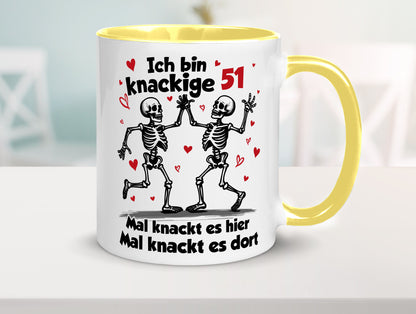 51. Geburtstag | Knackige 51 Ich bin alt v2 Humor Geschenkidee Tasse