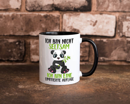 Ich bin nicht seltsam | süßer Pandabär lustiger Spruch Humor Geschenkidee Tasse