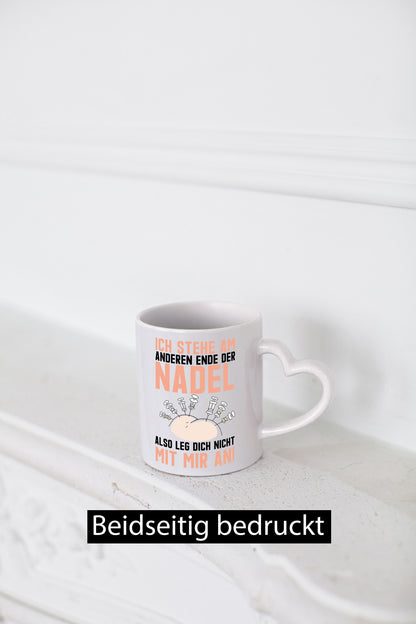 Anderes Ende der Nadel | Krankenschwester Spritze Arzt Humor Geschenkidee Tasse
