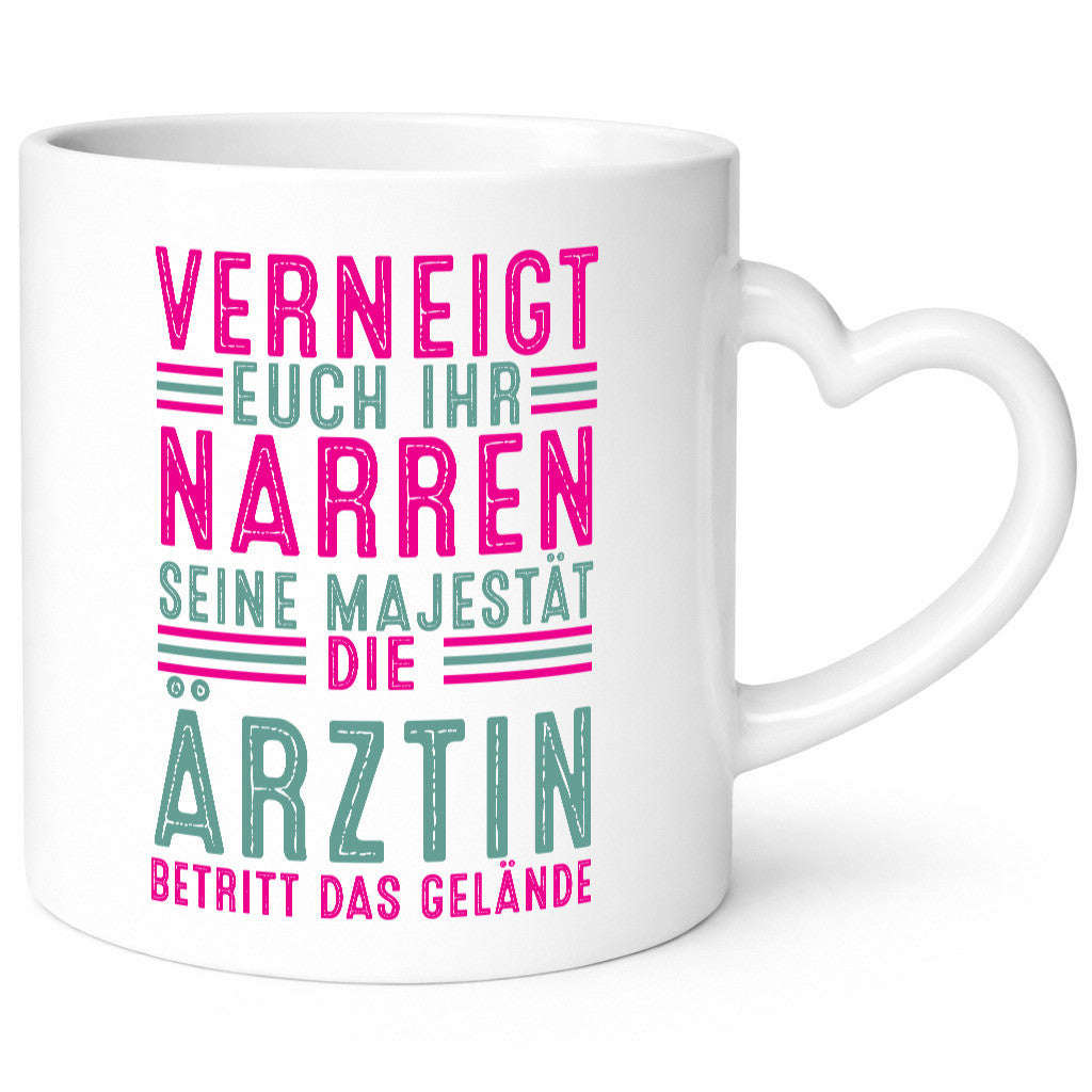 Verneigt euch: Ärztin | Medizin Doktorin Fachärztin v2 Geschenkidee Humor Tasse