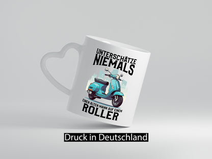 Unterschätze keinen alten mann auf dem Roller | Motorscooter v2 Geschenkidee