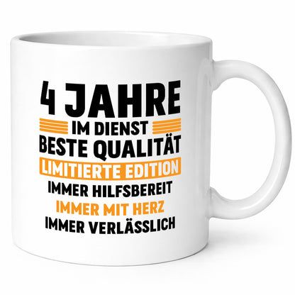 4 Jahre im Dienst | Jubiläum Arbeit Geschenk Kollegen Büro lustiger Spruch Tasse