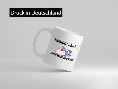 Energie lädt | Faules Einhorn Schlafen Humor Geschenkidee Tasse