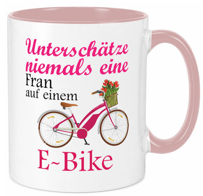 Unterschätze niemals eine Frau | E-Bike Sport Rad fahren lustig Humor
