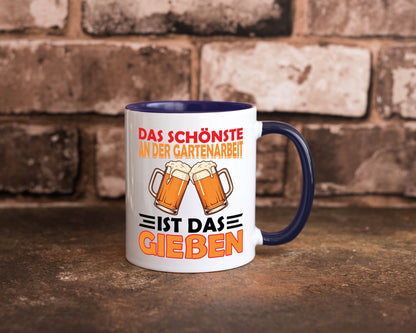 Das schönste an gartenarbeit ist Gießen | Biertrinker Geschenkidee Arbeit