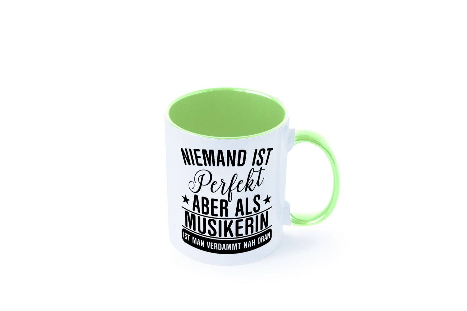 Verdammt nah dran: Musikerin | Musik Musikantin Geschenkidee Humor Tasse