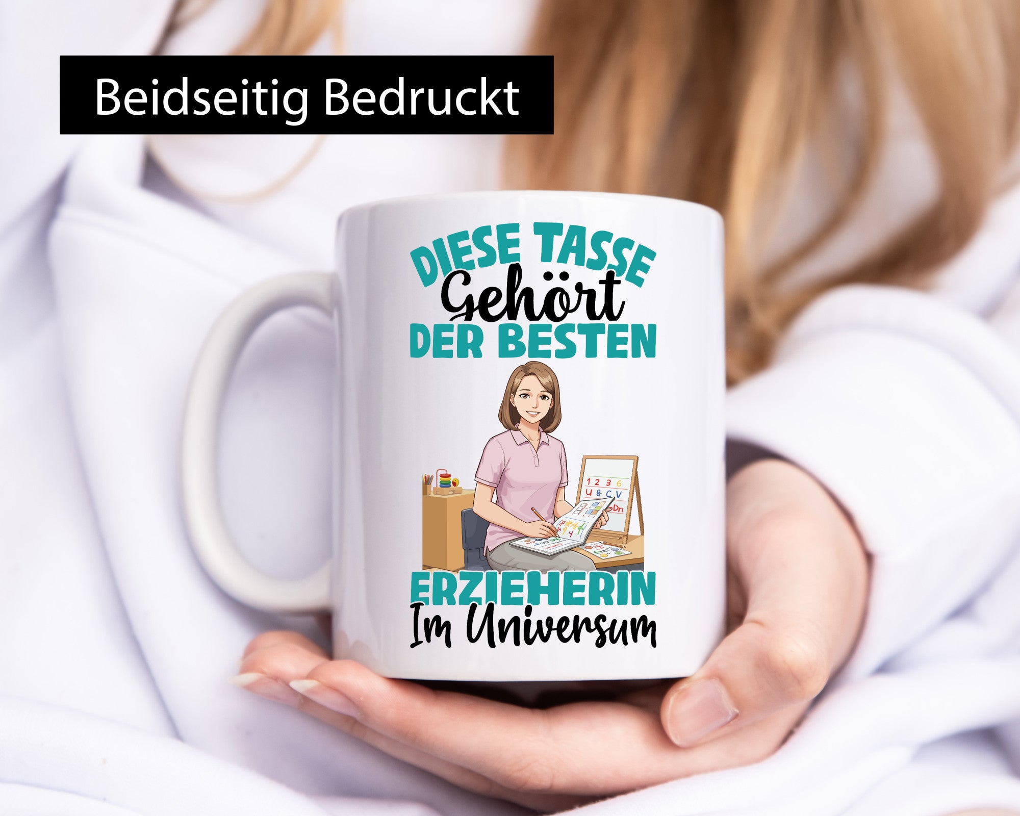 Im Universum: Erzieherin | Pädagogin Schule lustig Humor Geschenkidee Geschenk