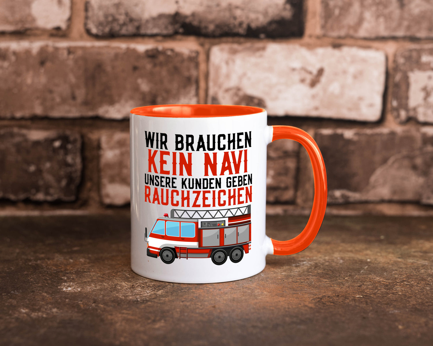 Wir brauchen kein Navi | Feuerwehr Brand Rauchzeichen Geschenkidee Humor Tasse