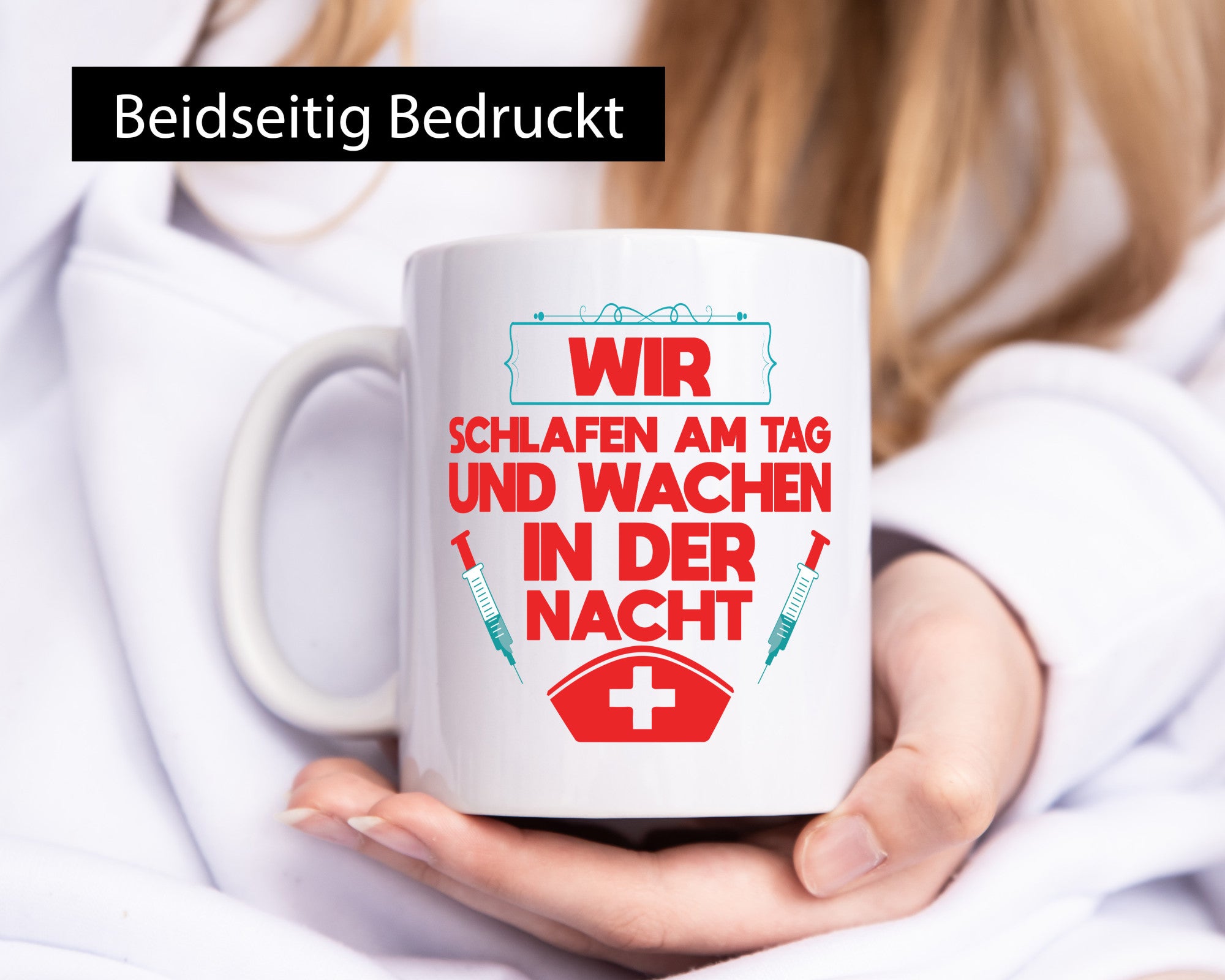 Wir schlafen am Tag | Krankenschwester Nachtschicht Humor Geschenkidee Tasse