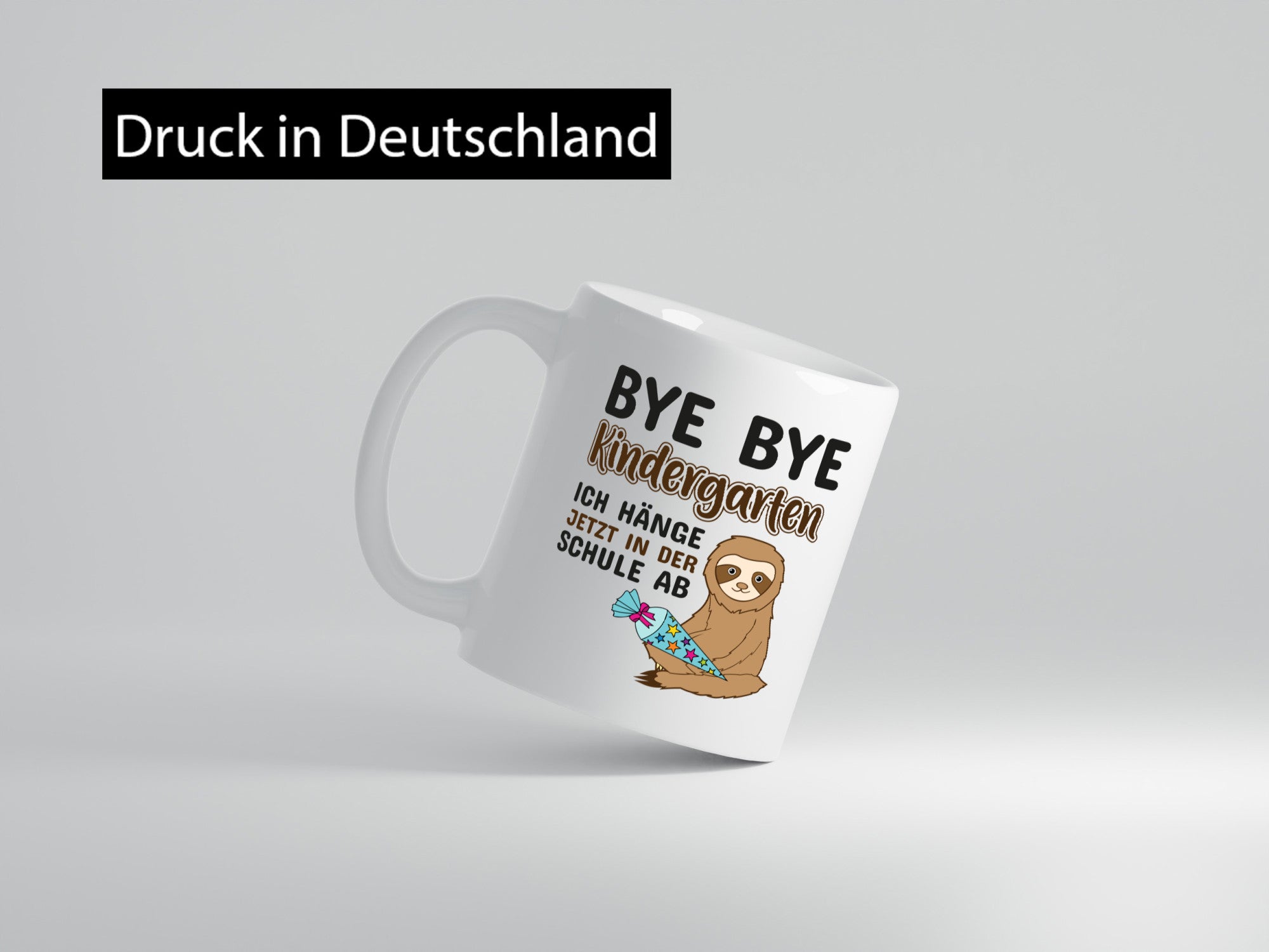 Bye Kindergarten | Schulkind Tasse Faultier Motiv lustig Tierliebhaber Humor