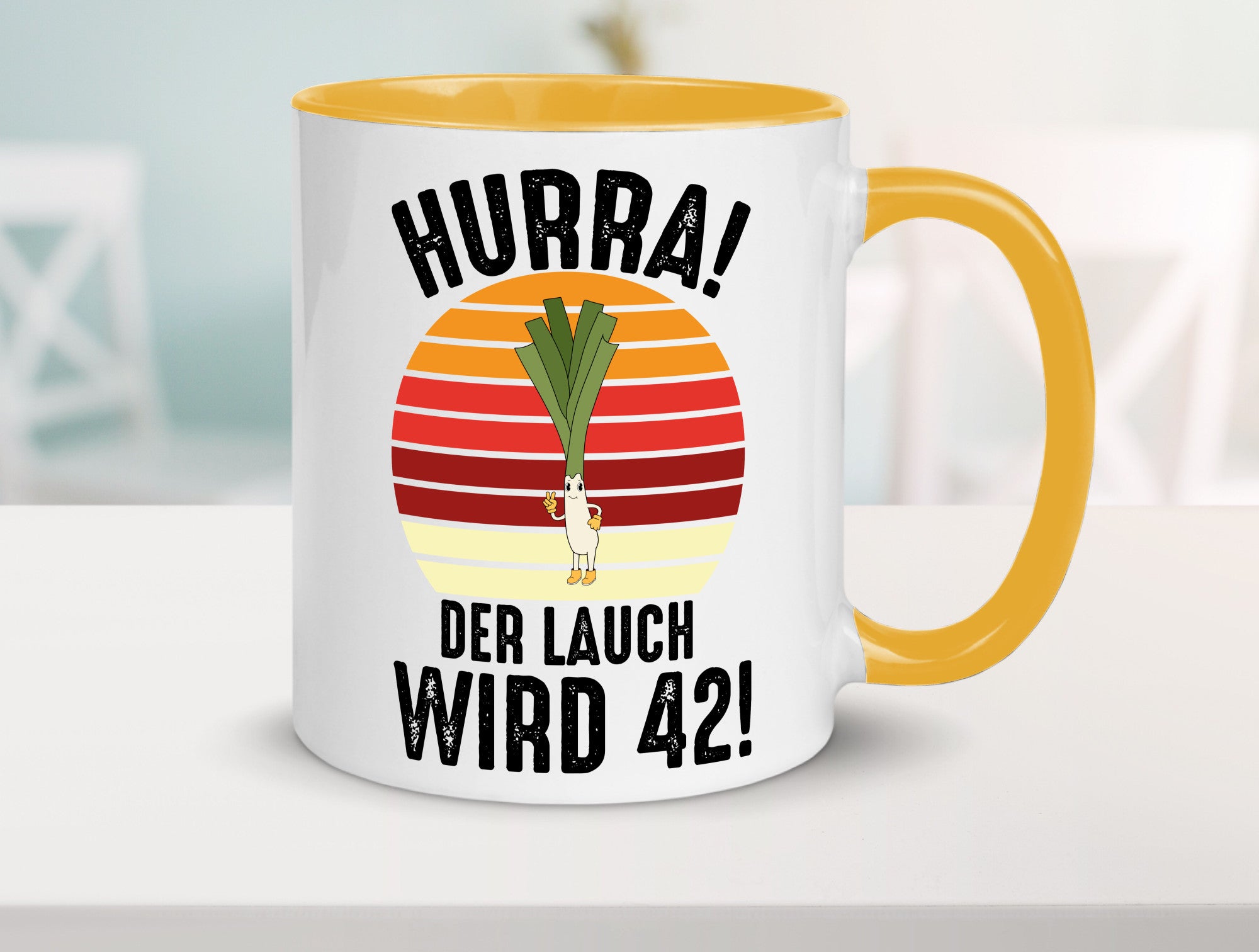 Hurra der lauch wird 42 | 42. Geburtstag Ehrentag Humor Geschenkidee Tasse