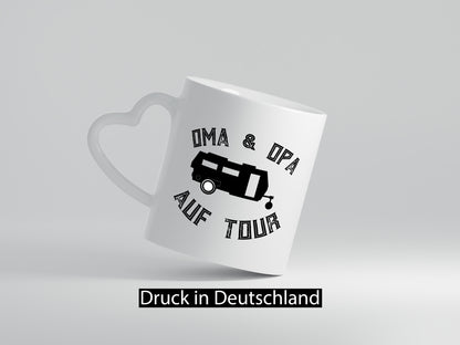Oma &amp; Opa auf Tour | Großeltern| Reisen lustiger Spruch Geschenk Familie