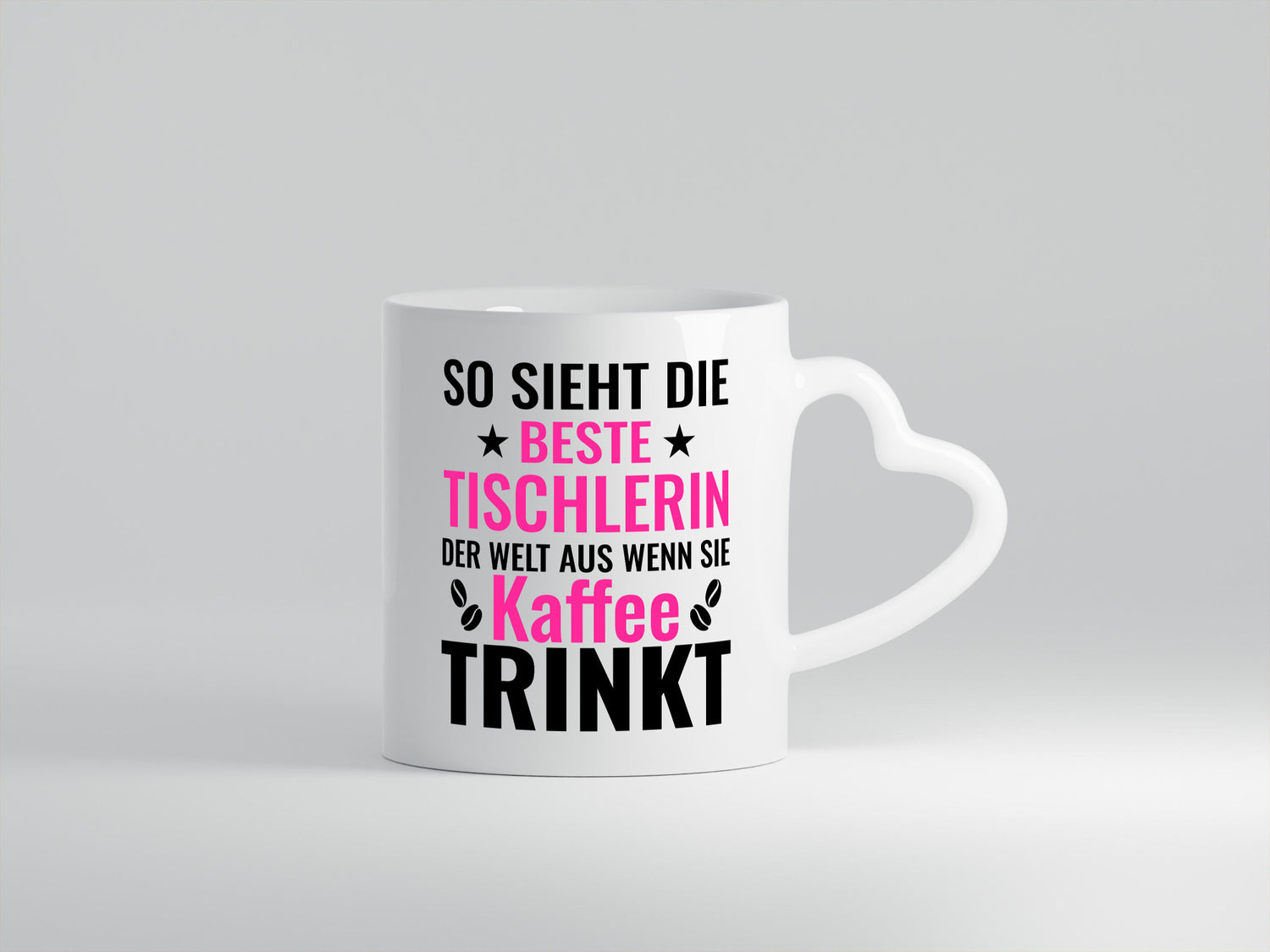 Kaffee trinkt: Tischlerin | Tischlerei Geschenk Humor Geschenkidee lustiger