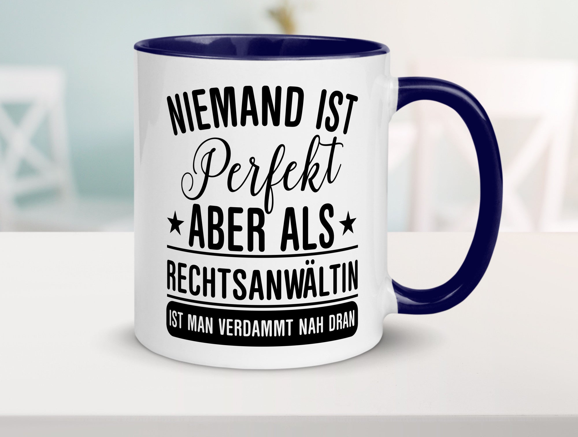 Verdammt nah dran: Rechtsanwältin | Jurstin Anwältin lustiger Spruch Geschenk